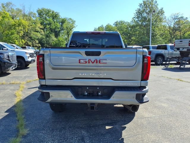 New 2026 GMC Sierra 2500 Denali w/ Denali Reserve Package AWD/4WD image 8