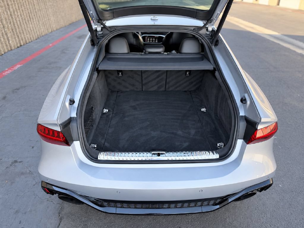 Used 2021 Audi RS 7 Sportback w/ Black Optic Package AWD/4WD image 23