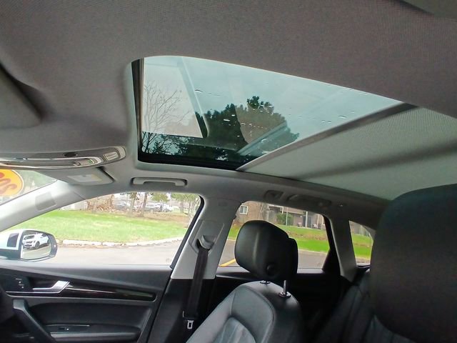 Used 2020 Audi Q5 2.0T Premium Plus w/ Premium Plus Package image 22