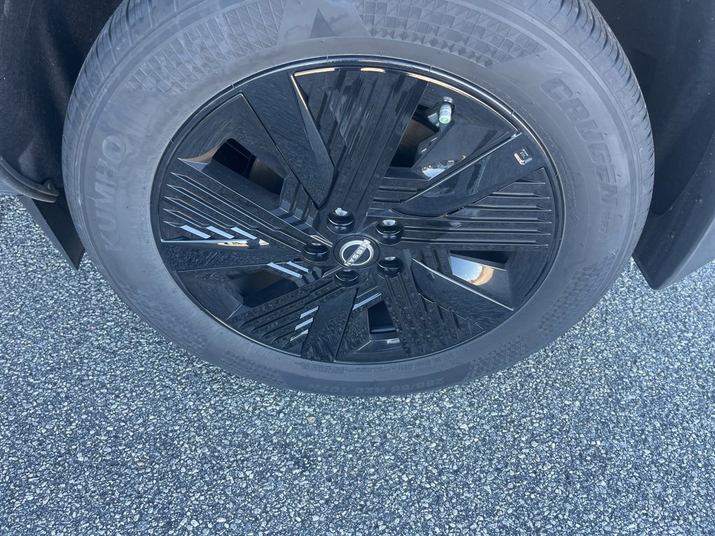 Used 2025 Nissan Murano SV image 29