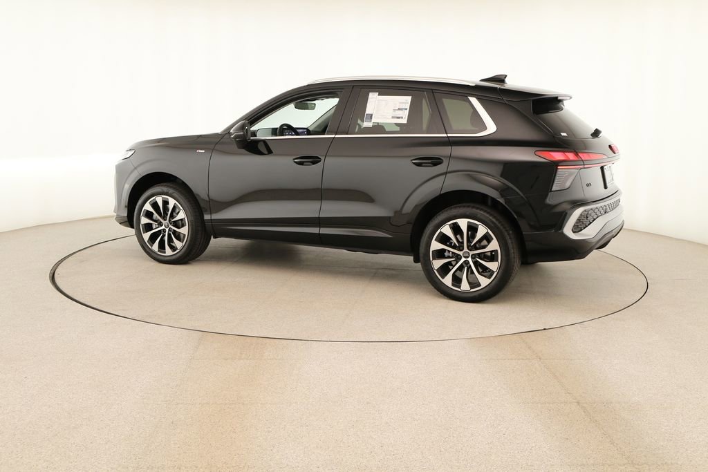 New 2026 Audi Q3 quattro 2.0T image 3