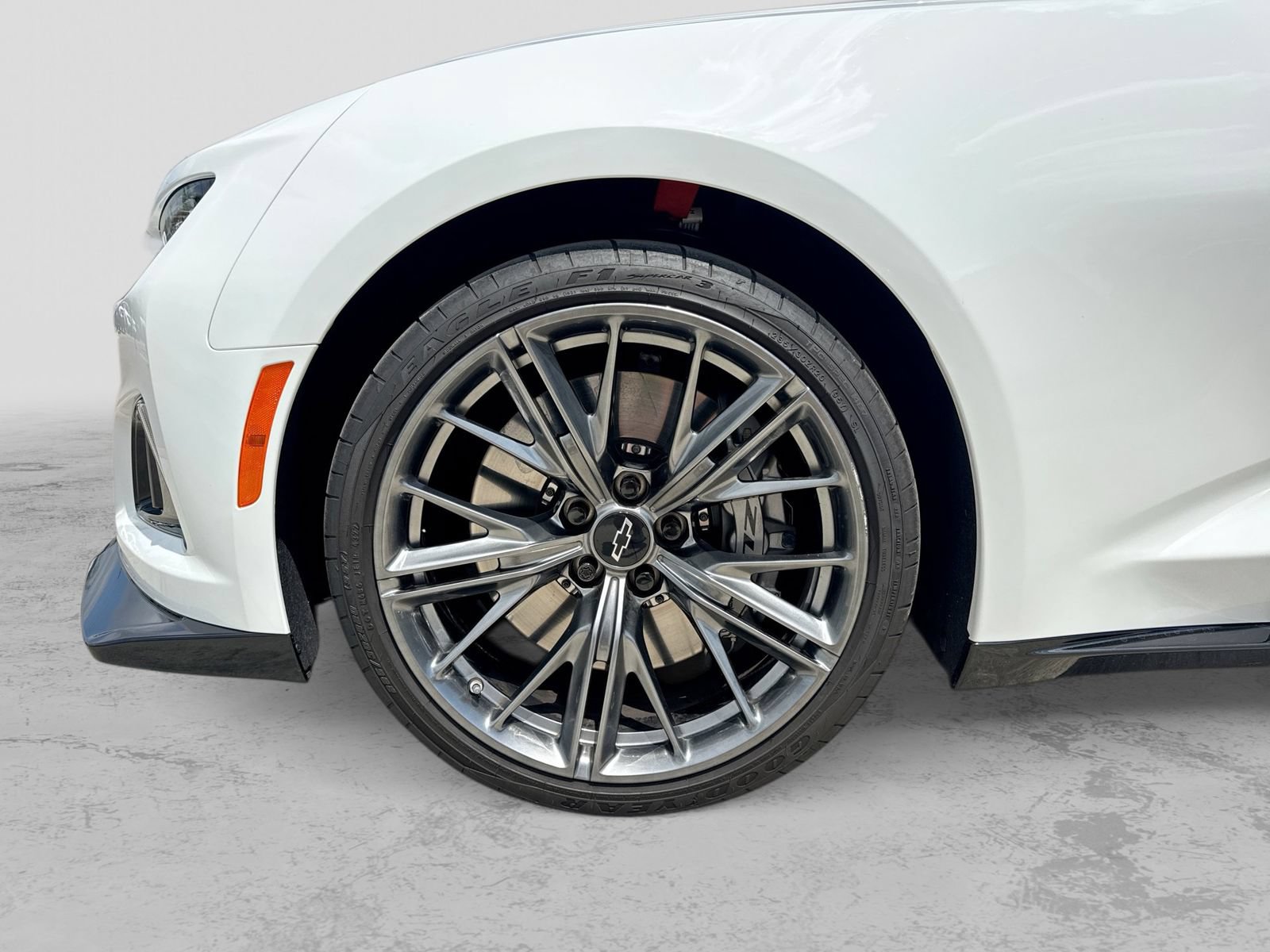 Used 2023 Chevrolet Camaro ZL1 RWD image 17