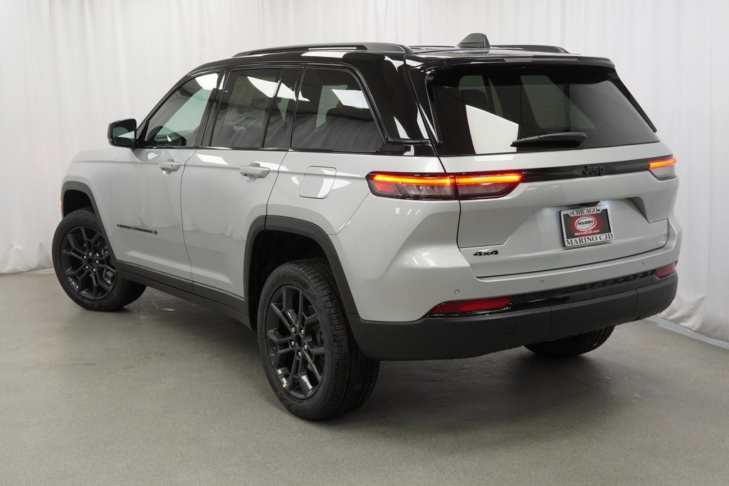 New 2025 Jeep Grand Cherokee Limited image 13