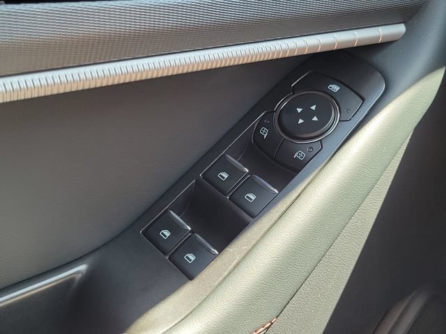 Used 2026 Ford Explorer ST-Line w/ Premium Package RWD image 14