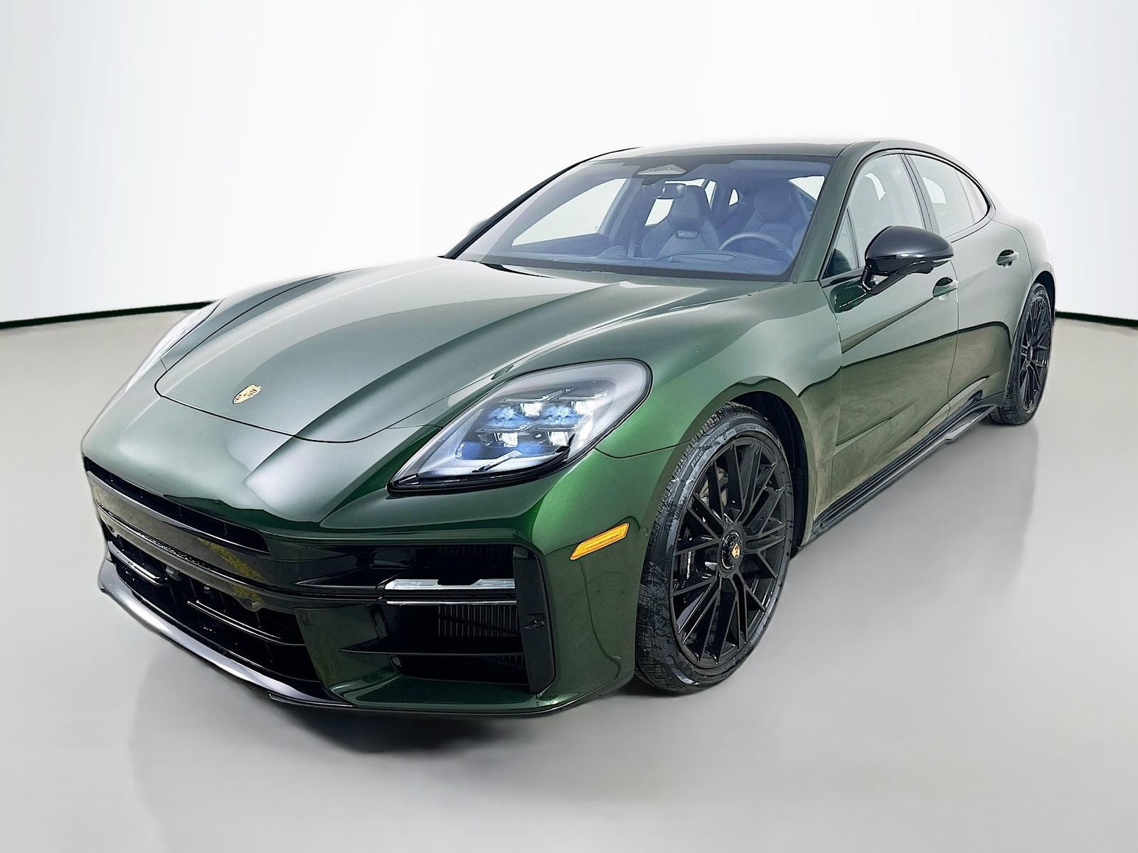 New 2026 Porsche Panamera GTS AWD/4WD image 1