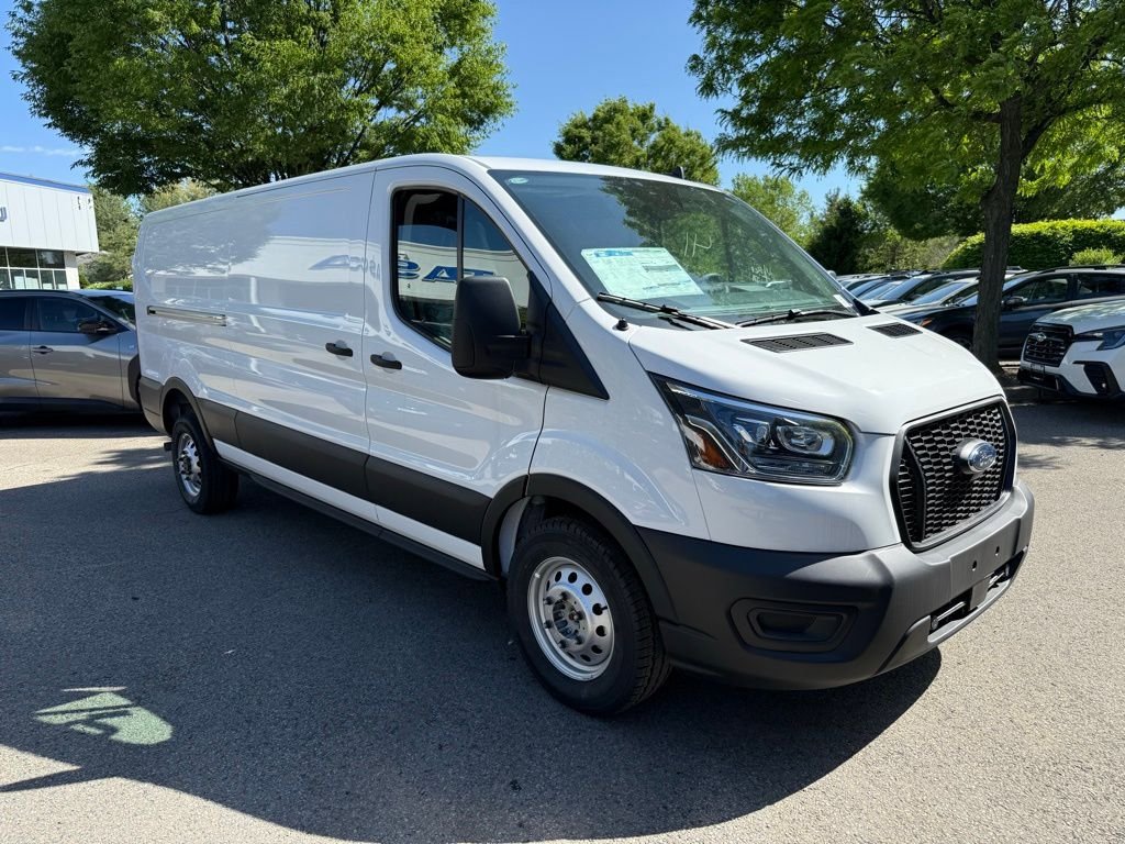 Used 2024 Ford Transit 350 148 Low Roof AWD image 4