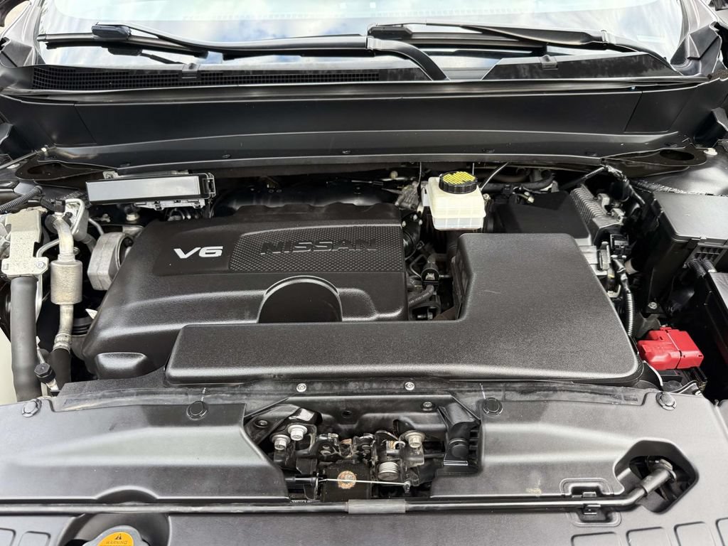 Used 2020 Nissan Pathfinder SL FWD image 12