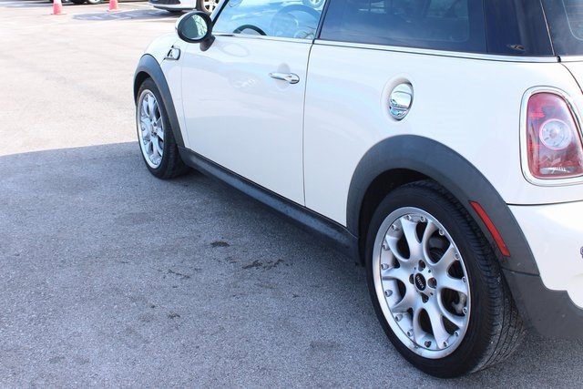 Used 2010 MINI Cooper S image 32