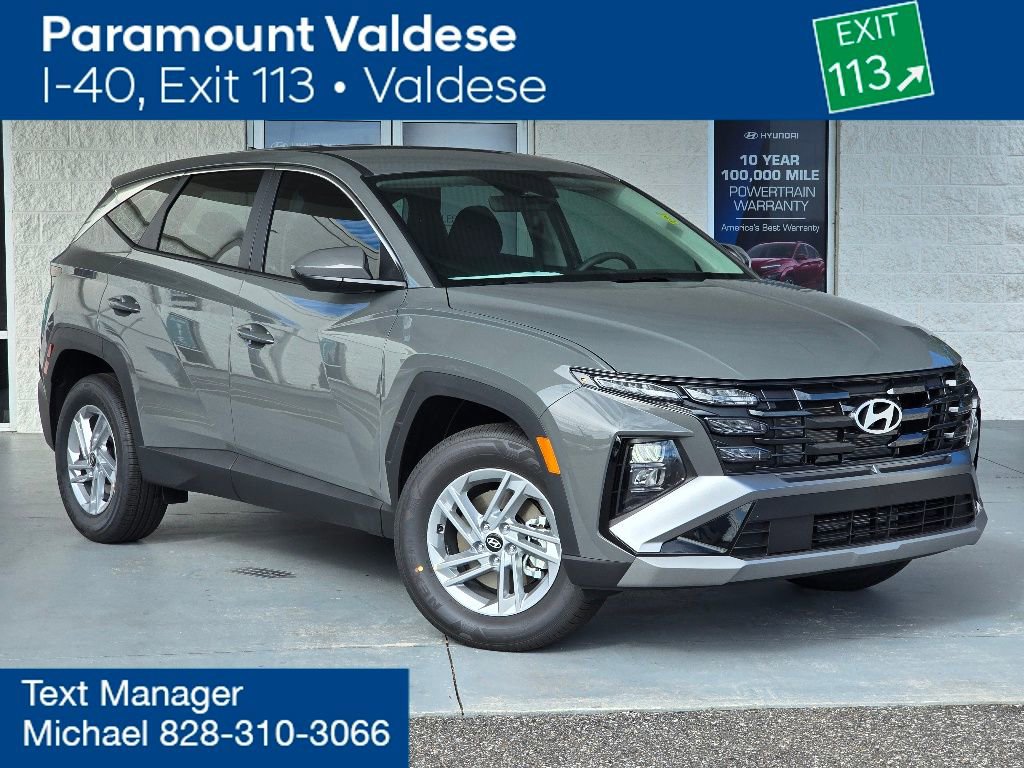 New 2026 Hyundai Tucson SE image 1