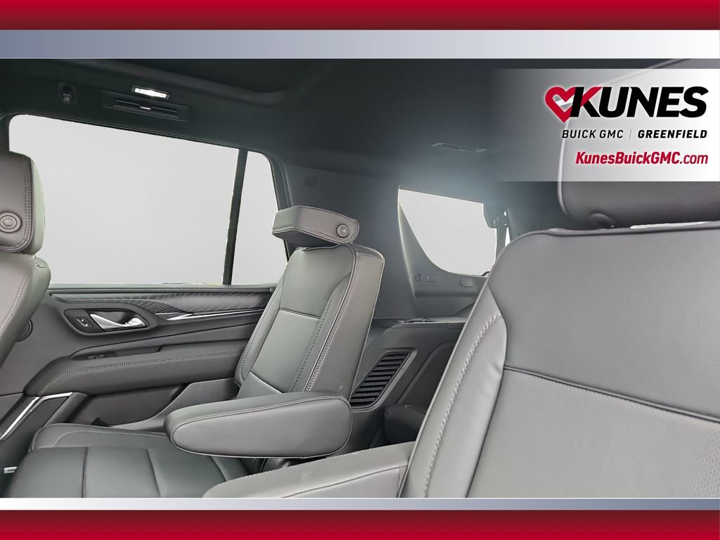 Used 2024 GMC Yukon Denali AWD/4WD image 18