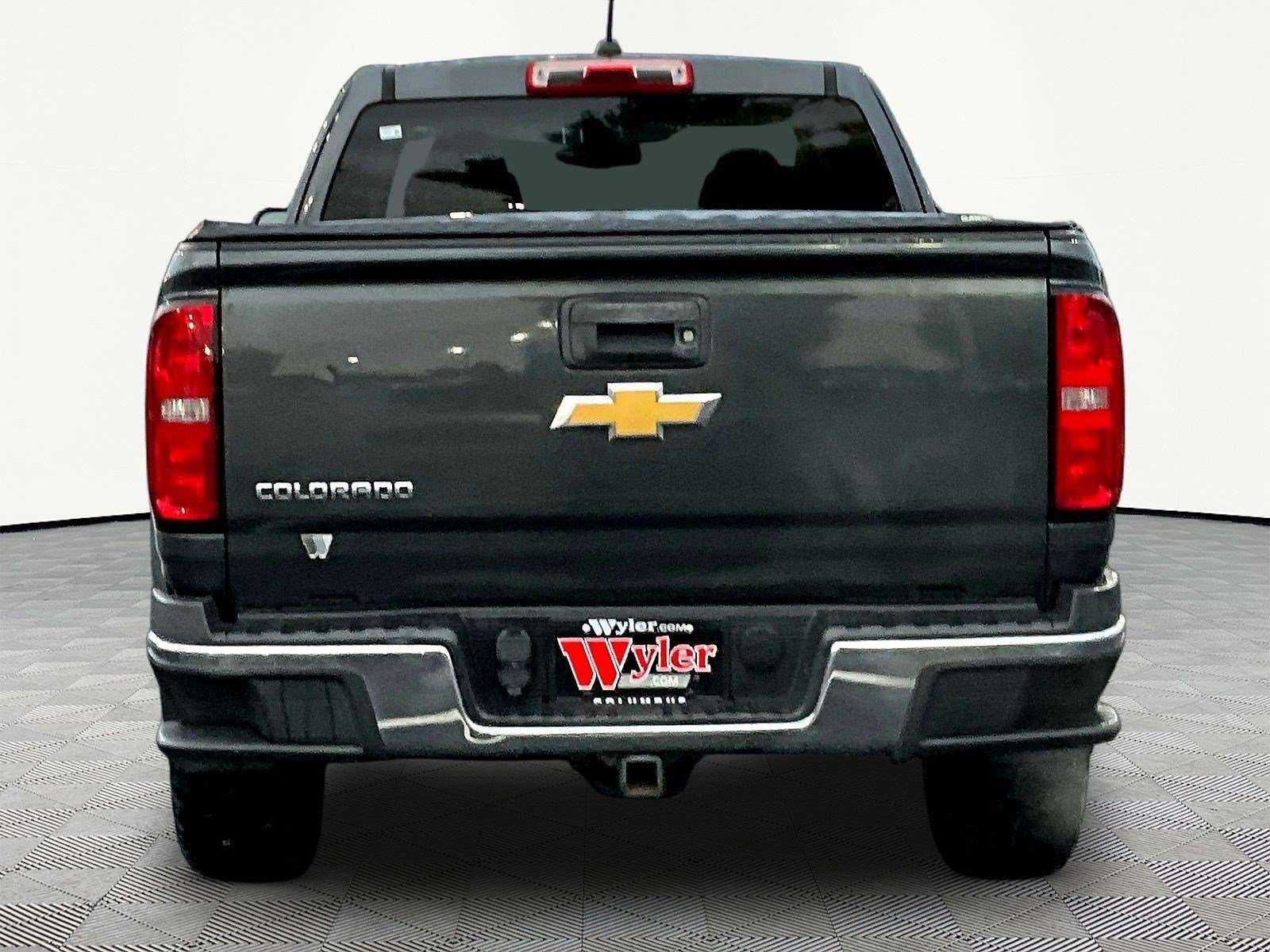 Used 2016 Chevrolet Colorado W/T w/ WT Convenience Package AWD/4WD image 5