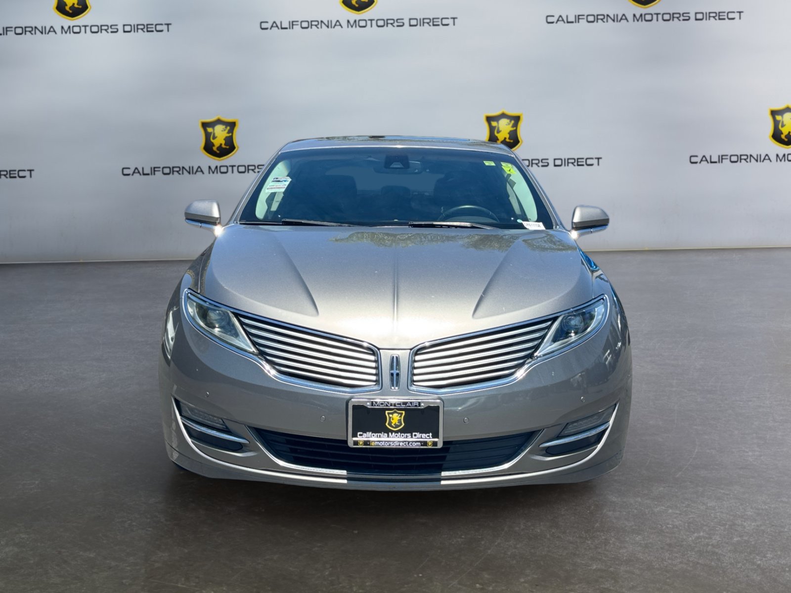 Used 2016 Lincoln MKZ w/ Equipment Group 300A Reserve FWD image 8