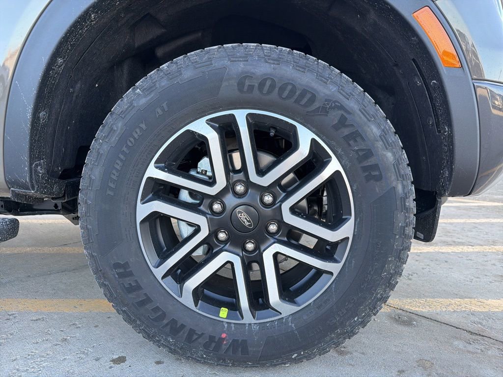 New 2025 Ford Ranger Lariat w/ FX4 Off-Road Package image 28