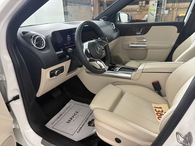 Used 2025 Mercedes-Benz GLA 250 4MATIC image 10