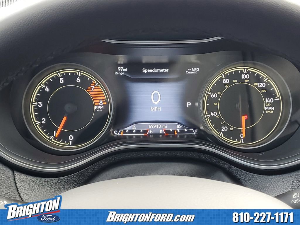 Used 2021 Jeep Cherokee Latitude Lux w/ Comfort/Convenience Group image 15