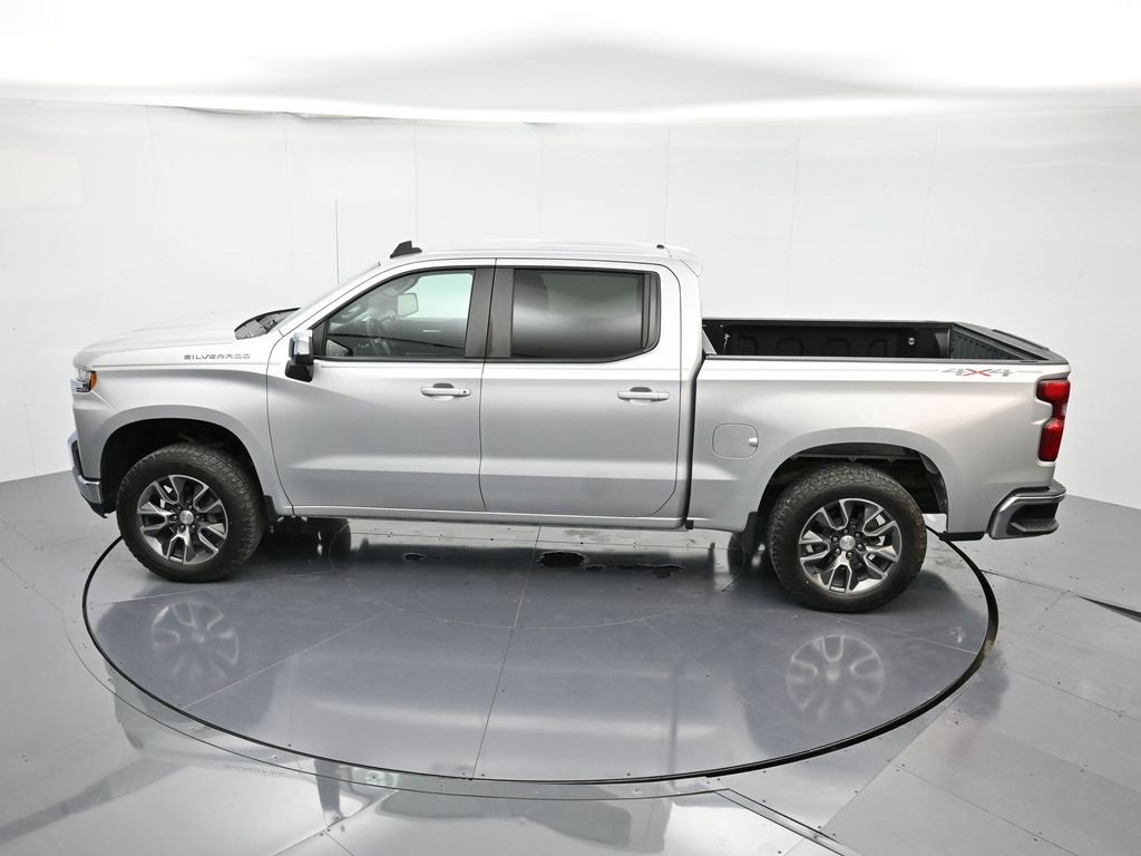 Used 2020 Chevrolet Silverado 1500 LT image 32