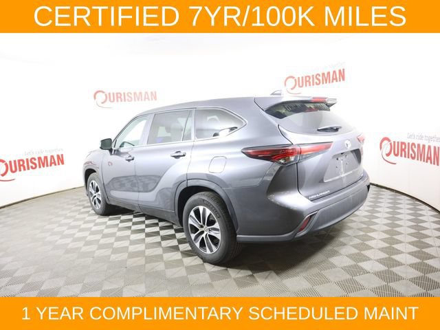 Used 2024 Toyota Highlander XLE FWD image 11