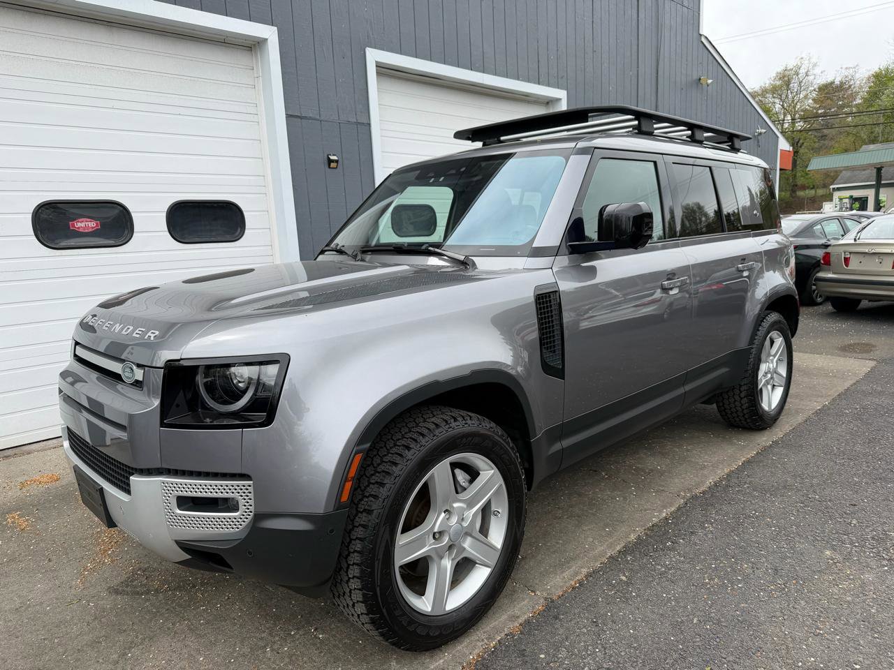 Used 2020 Land Rover Defender 110 SE