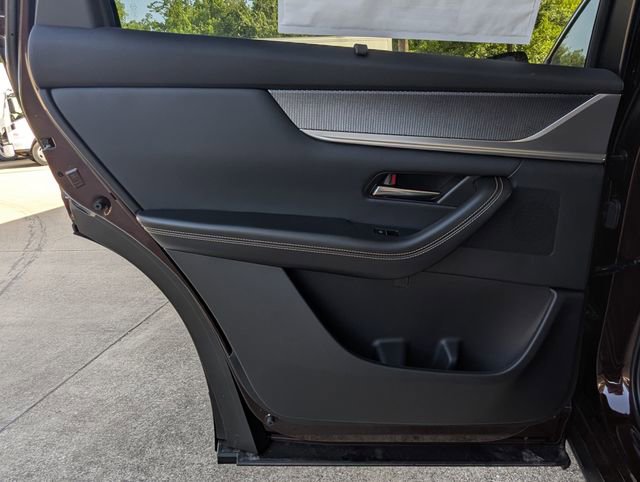 Used 2025 MAZDA CX-90 3.3 Turbo w/ Premium Plus Pkg image 12