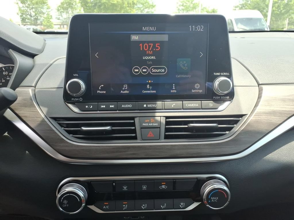 New 2026 Nissan Altima 2.5 SV FWD image 25