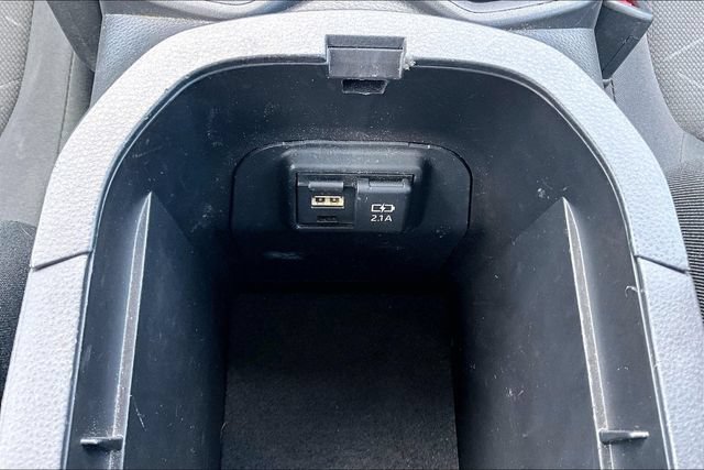 Used 2020 Toyota RAV4 XLE w/ All Weather Liner Package AWD/4WD image 19