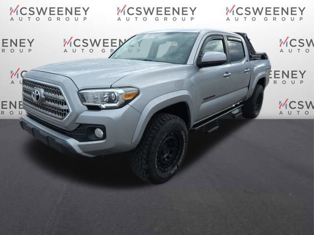 Used 2016 Toyota Tacoma SR5 w/ SR5 Appearance Package (SN) image 3