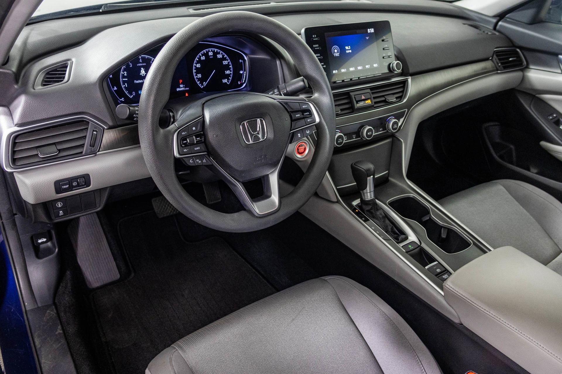 Used 2018 Honda Accord LX image 4