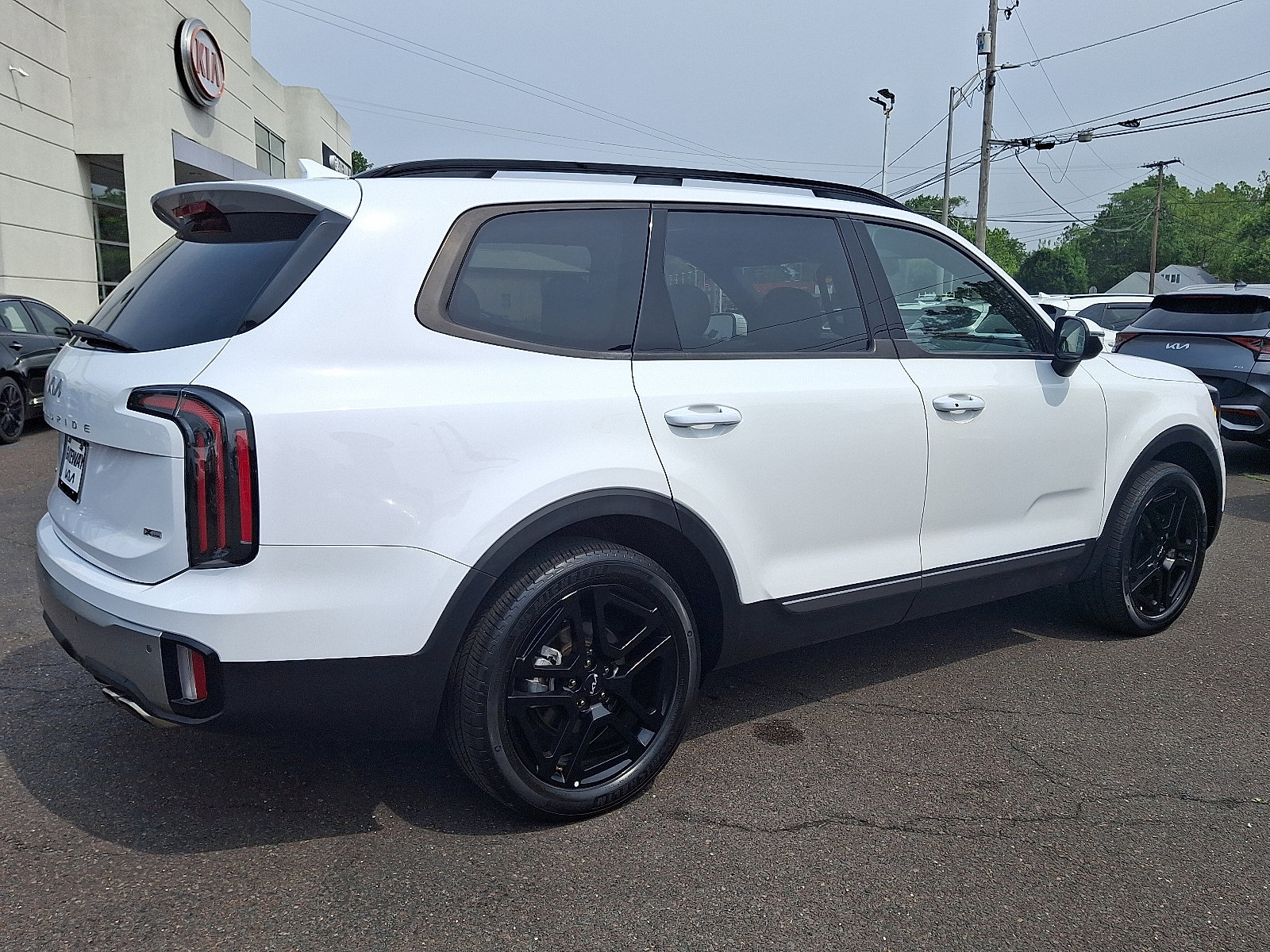 Used 2023 Kia Telluride EX X-Line image 6