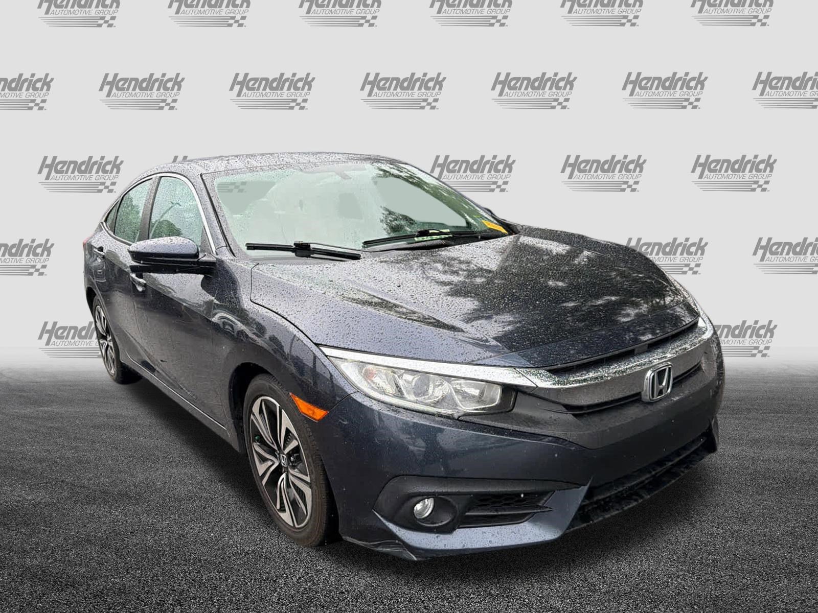 Used 2016 Honda Civic EX-T image 2