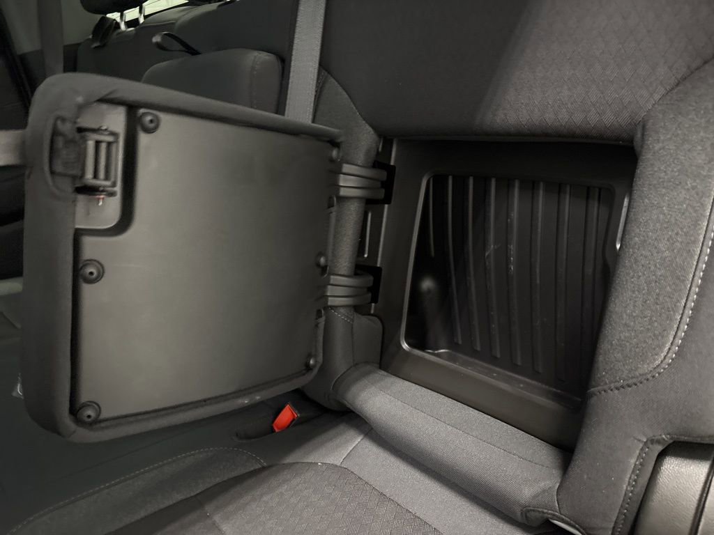 Used 2020 Chevrolet Silverado 1500 LT Trail Boss w/ Convenience Package image 32