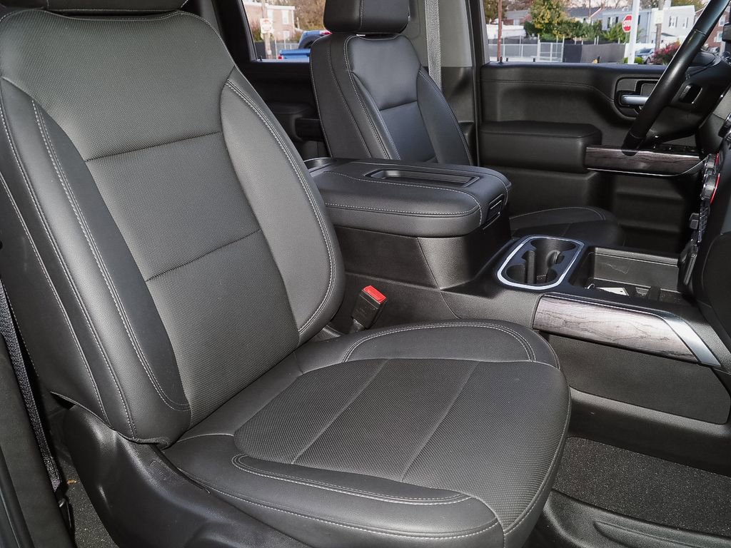 Used 2021 Chevrolet Silverado 2500 LTZ w/ LTZ Convenience Package image 21