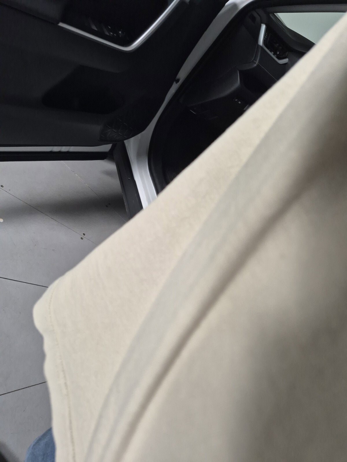 New 2025 Toyota RAV4 LE image 79