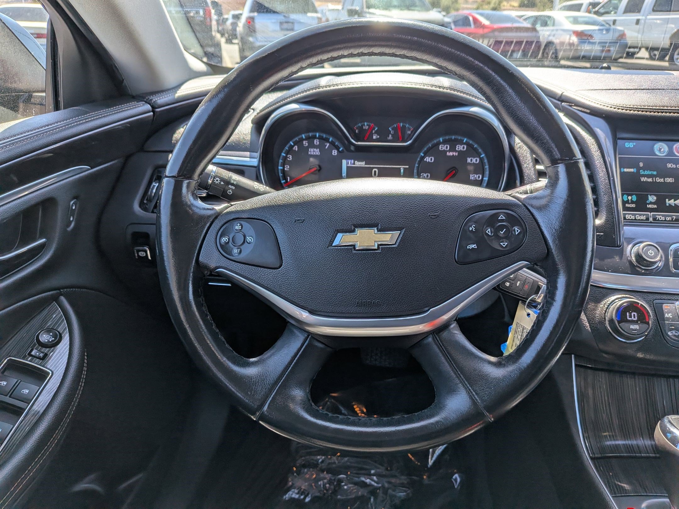 Used 2017 Chevrolet Impala LT FWD image 16