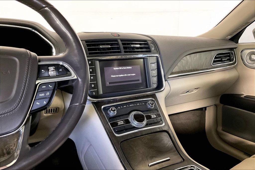 Used 2019 Lincoln Continental Reserve AWD/4WD image 8