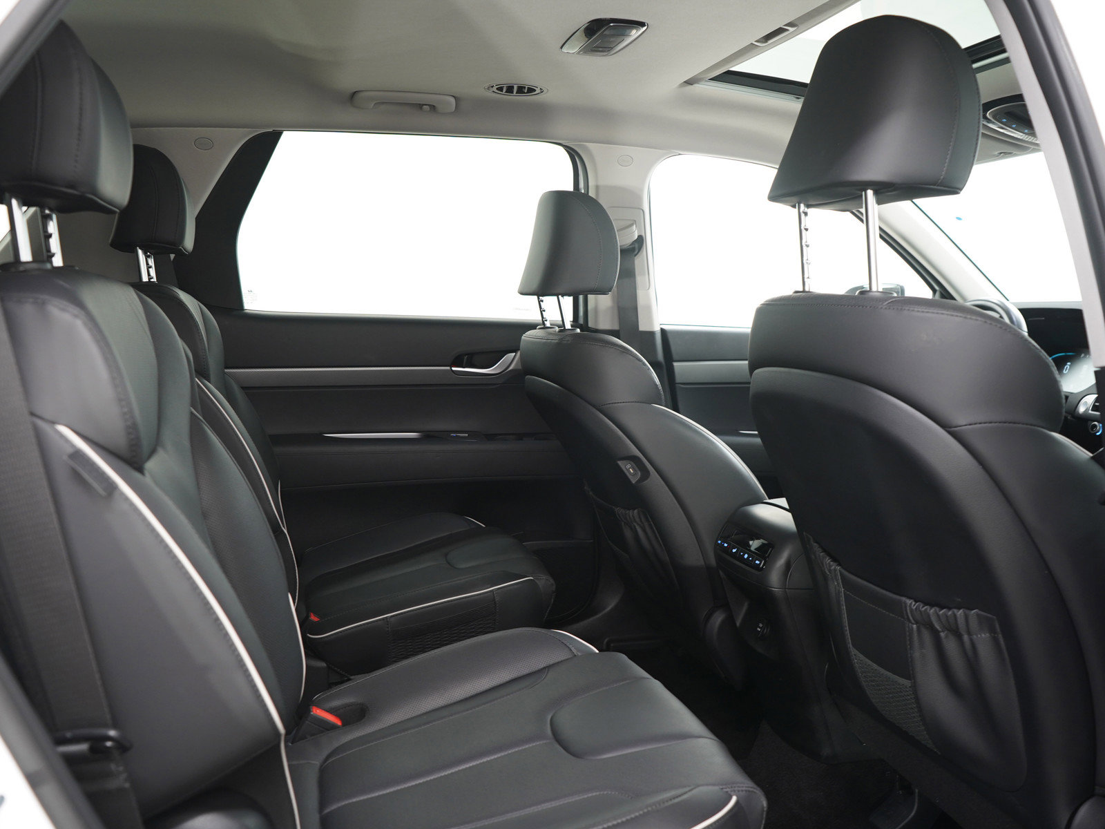 Used 2023 Hyundai Palisade XRT FWD image 16