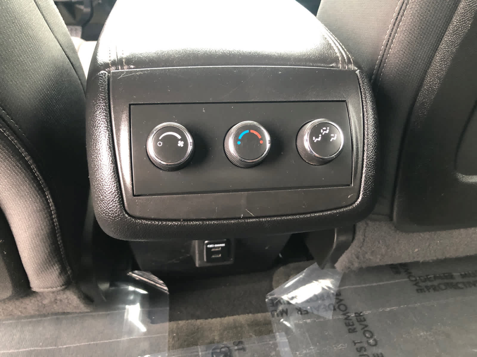 Used 2015 Chevrolet Traverse LT w/ Style and Technology Package FWD image 20