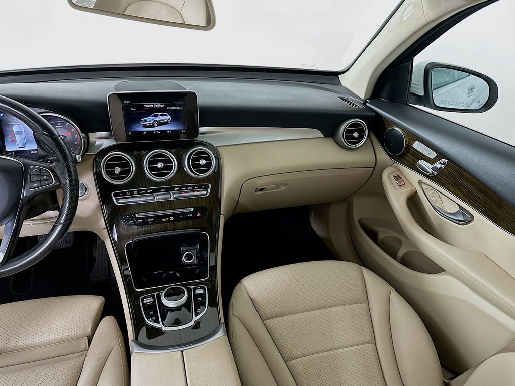 Used 2019 Mercedes-Benz GLC 300 image 20