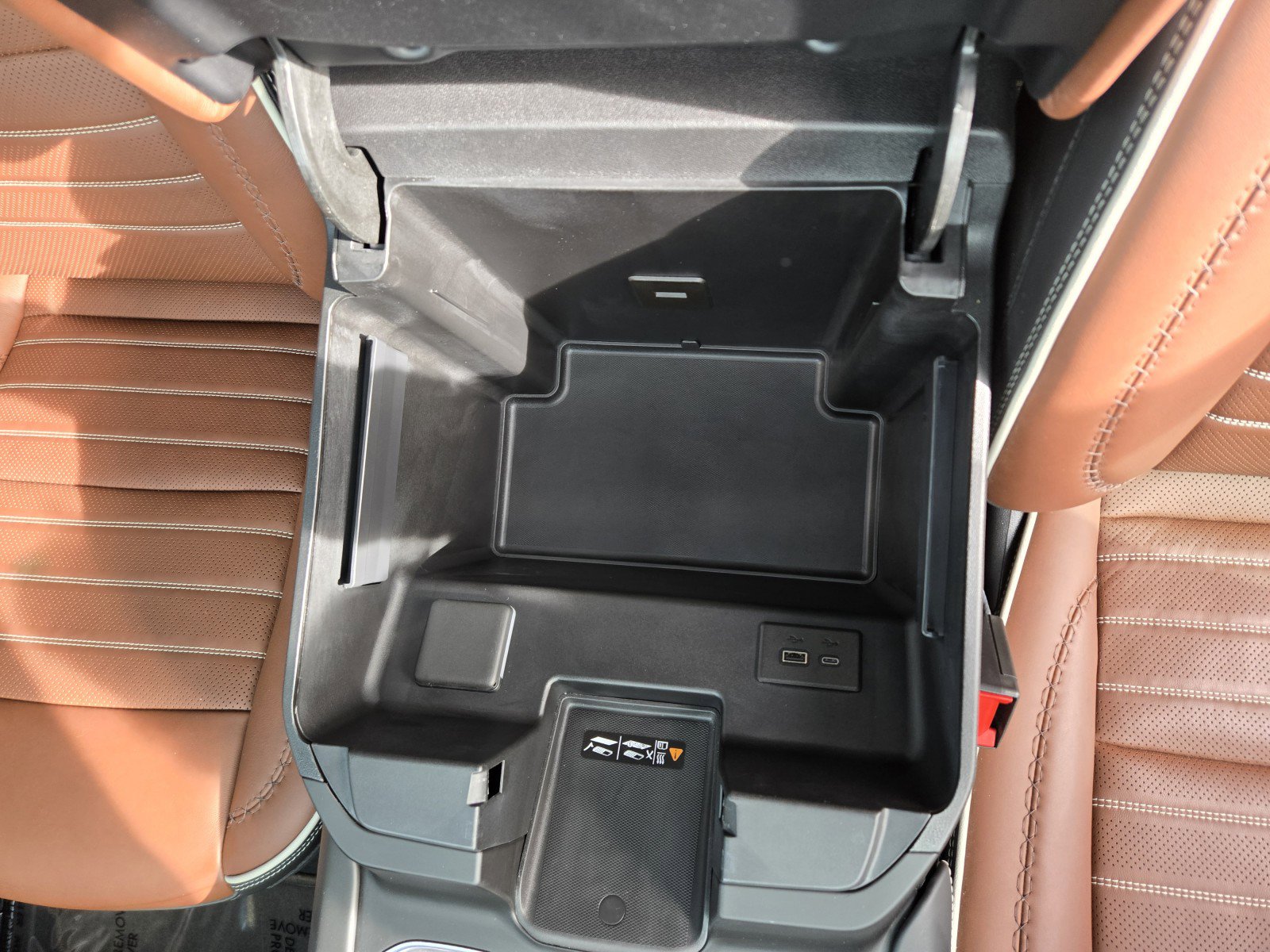 Used 2024 GMC Sierra 2500 Denali Ultimate image 19