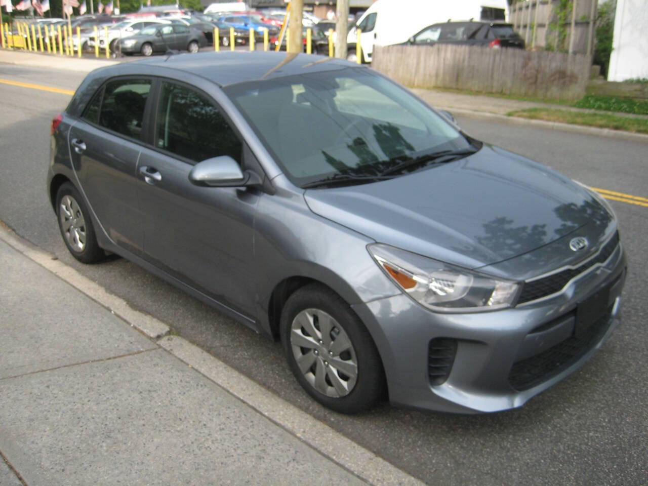 Used 2020 Kia Rio S FWD image 3