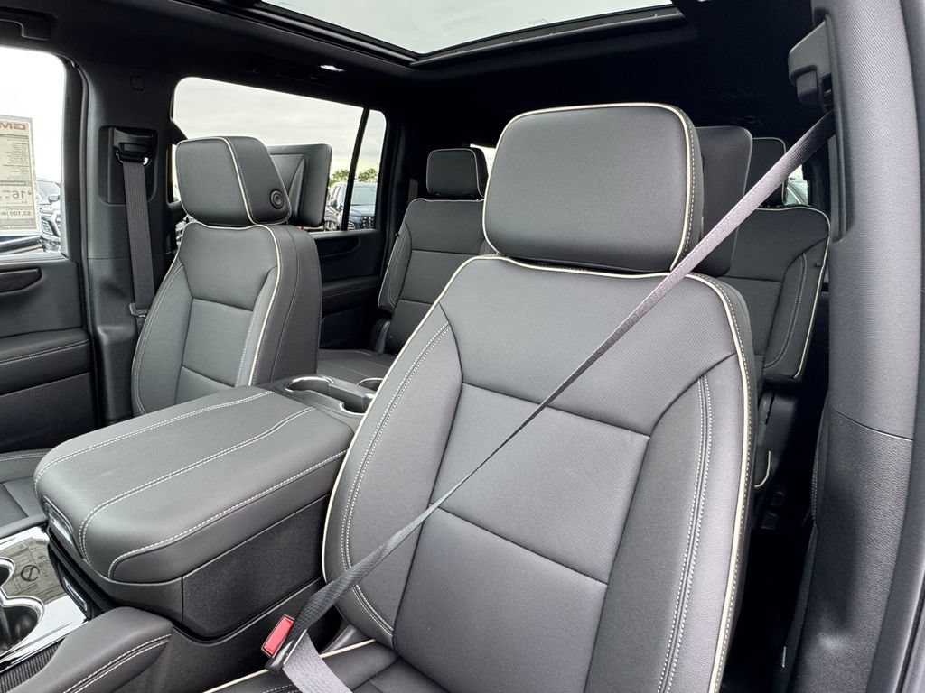 New 2026 GMC Yukon XL Elevation w/ Elevation Premium Package AWD/4WD image 21