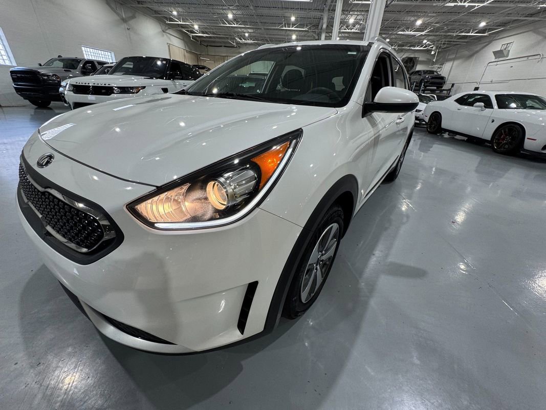 Used 2019 Kia Niro LX image 38