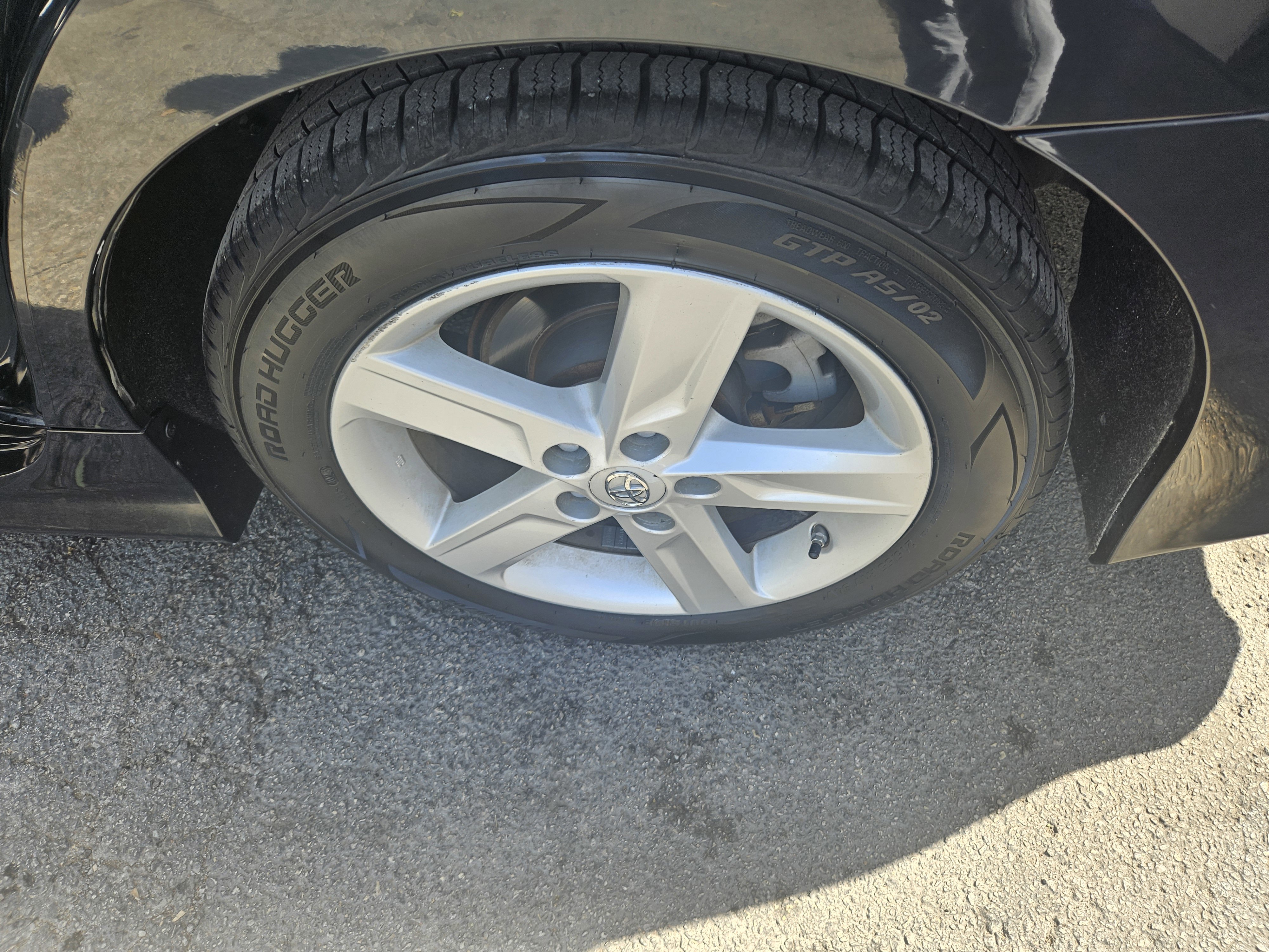 Used 2013 Toyota Camry SE image 25