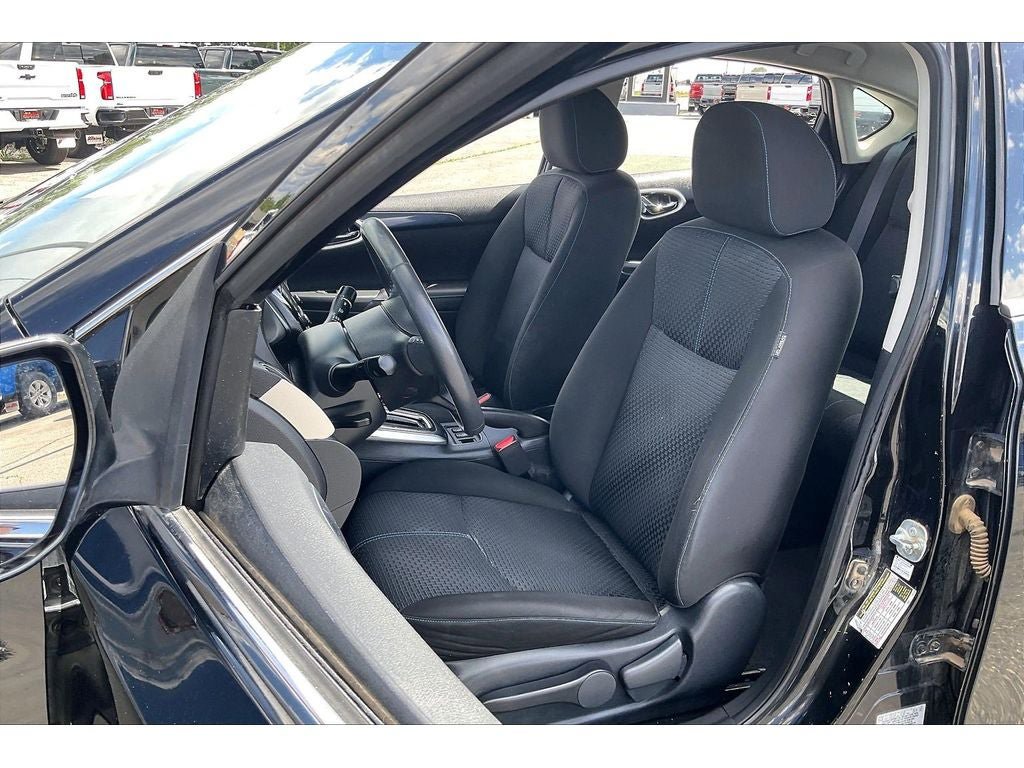 Used 2016 Nissan Sentra SR FWD image 27