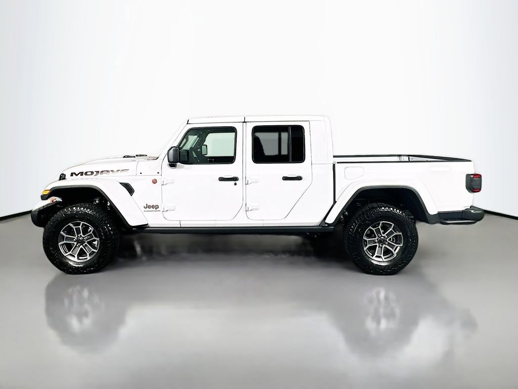 New 2025 Jeep Gladiator Mojave image 4