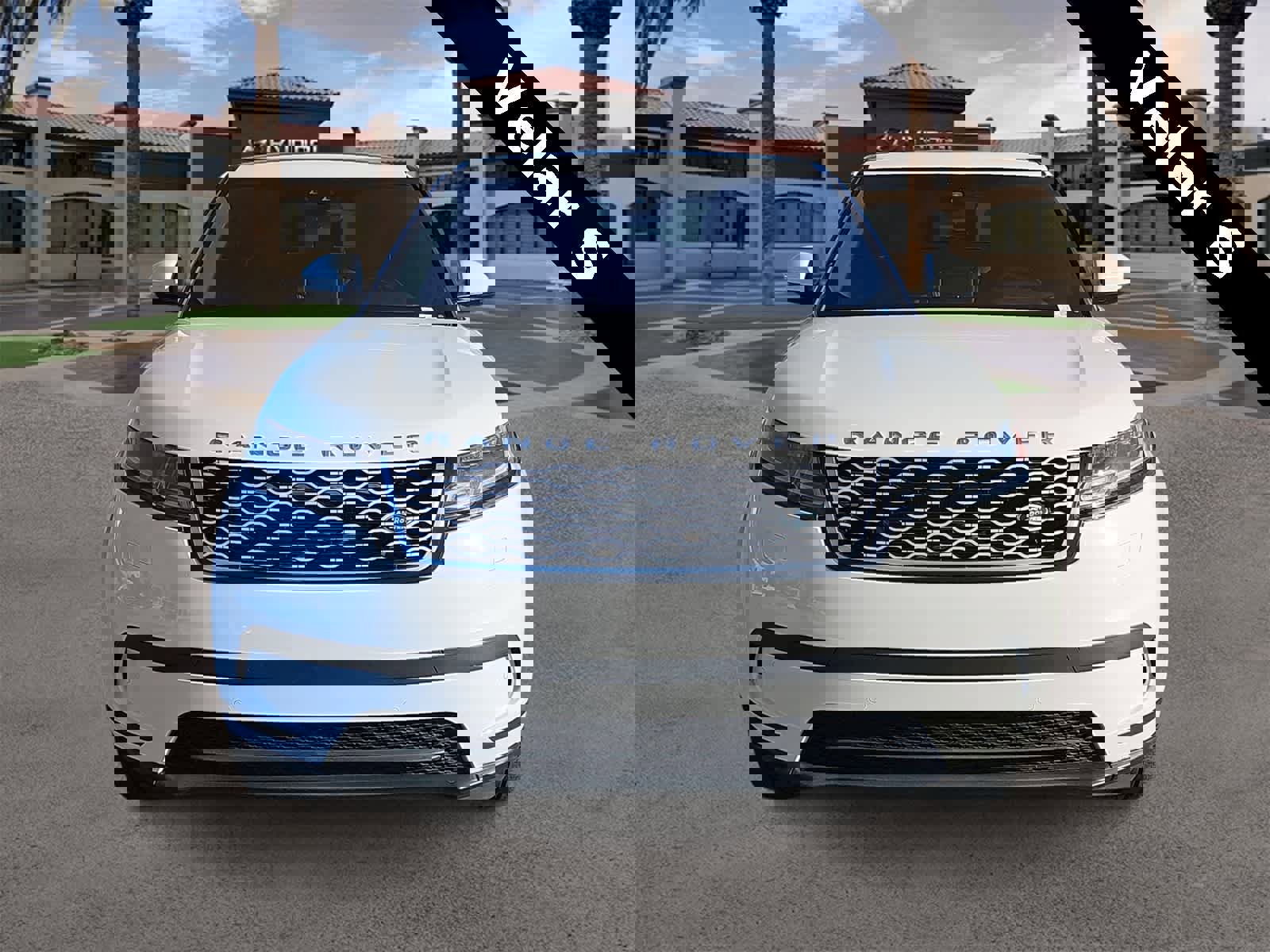 Used 2020 Land Rover Range Rover Velar S image 3