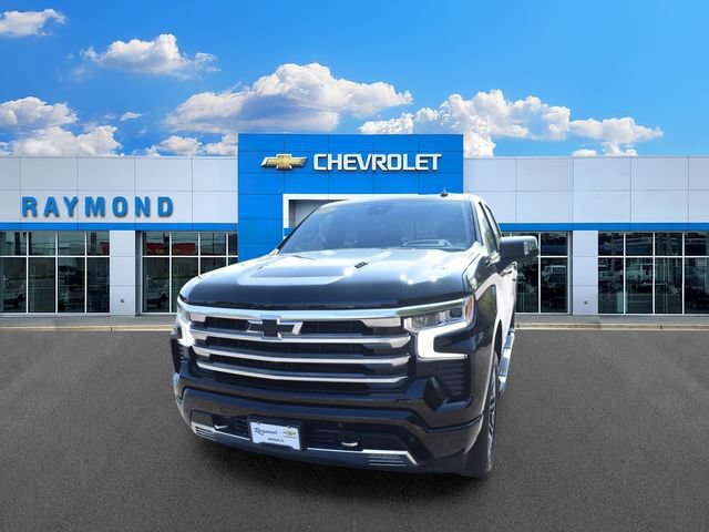 New 2026 Chevrolet Silverado 1500 High Country w/ High Country Premium Package AWD/4WD image 8