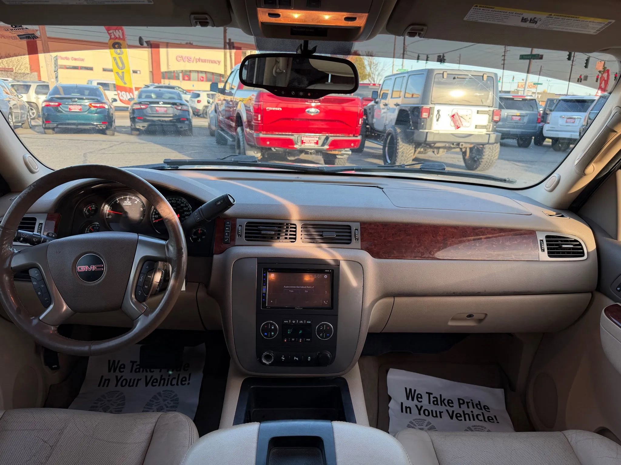 Used 2012 GMC Yukon XL SLT image 7