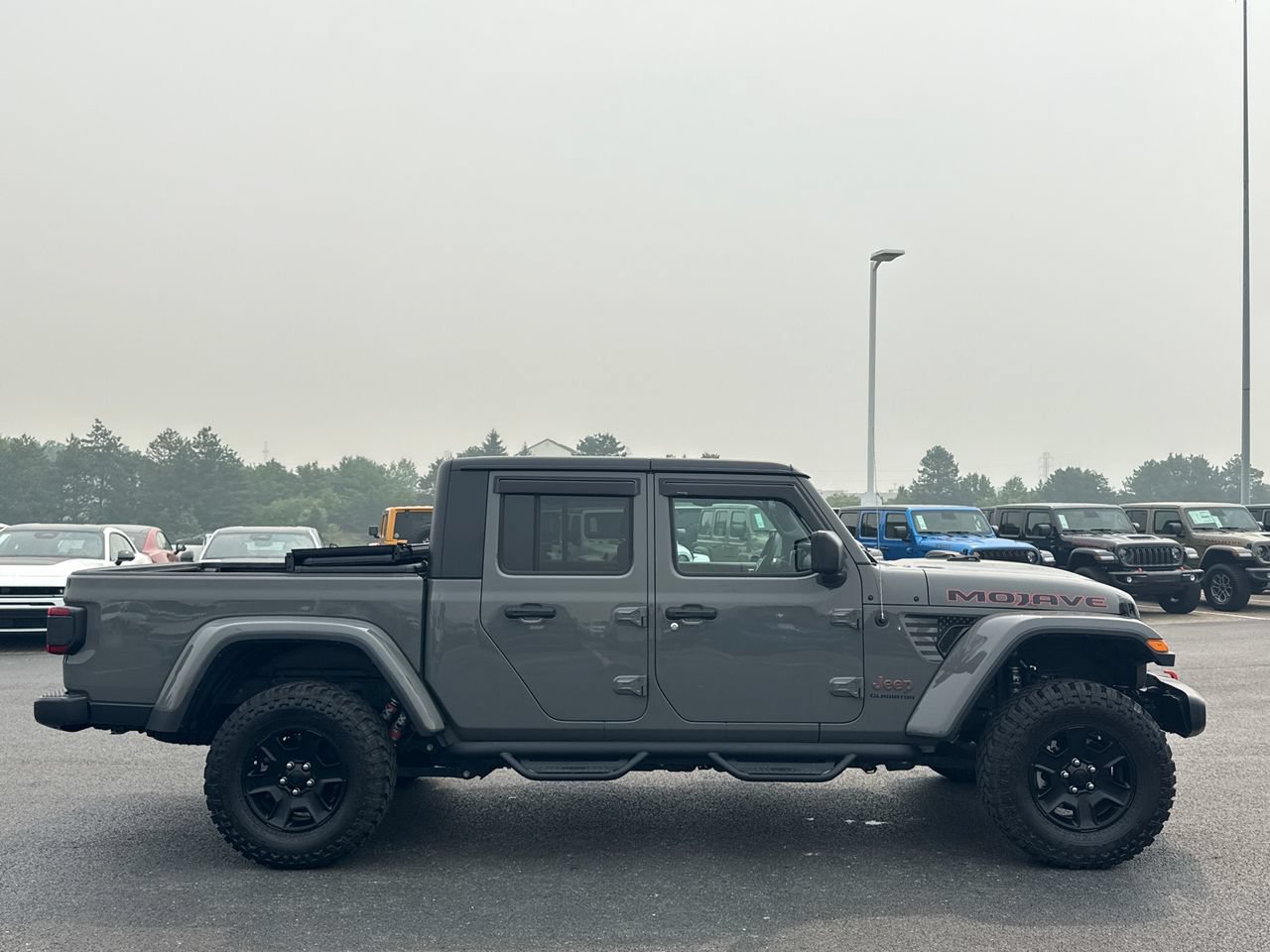 Used 2020 Jeep Gladiator Mojave w/ Cold Weather Group AWD/4WD image 2