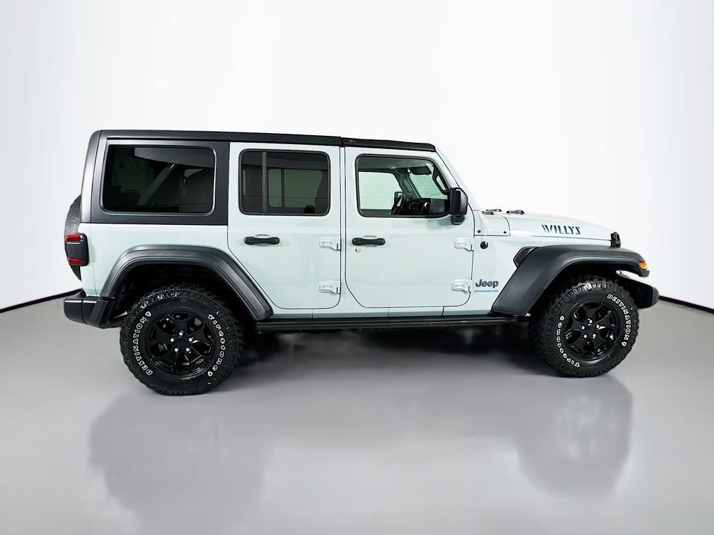 Used 2023 Jeep Wrangler Unlimited w/ Safety Group AWD/4WD image 9