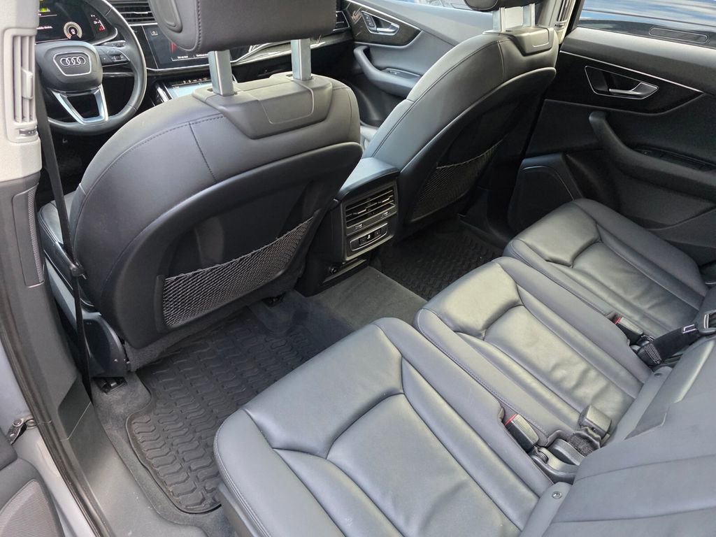 Used 2022 Audi Q7 3.0T Premium w/ Convenience Package image 15